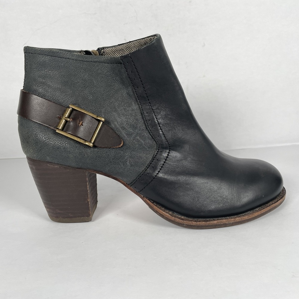 CAT Annette Ankle Boots Womens Size 9 Black Gray Leather Heeled Side Zip Shoes